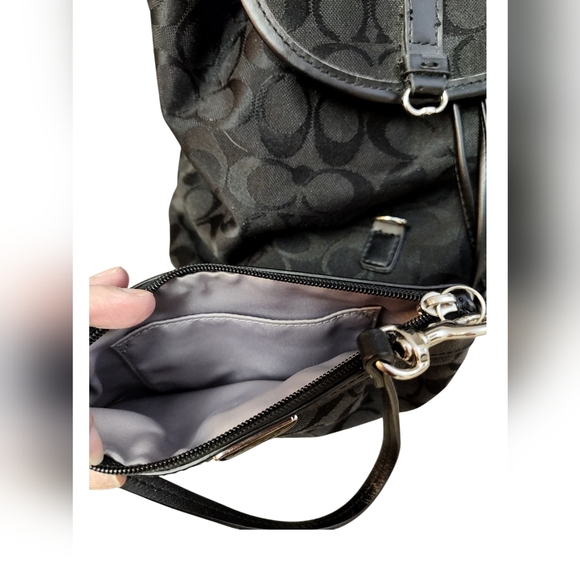 Women’s Signature Coach mini backpack & zipper case - Picture 4 of 7